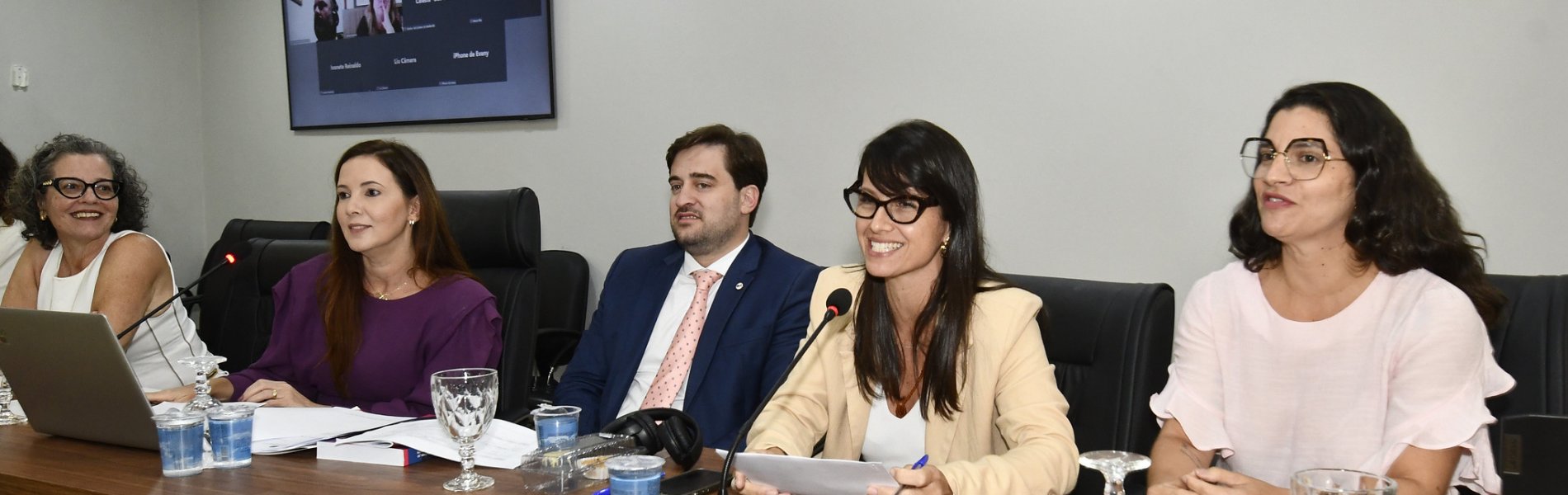 [OAB Bahia aprova criação de Selo Advocacia e Equidade para promover igualdade de gênero nos escritórios de advocacia]