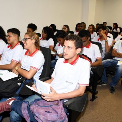 [OAB Vai à Escola atende estagiários do MPE]