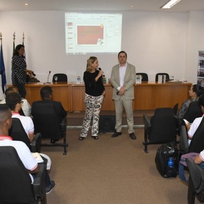 [OAB Vai à Escola atende estagiários do MPE]