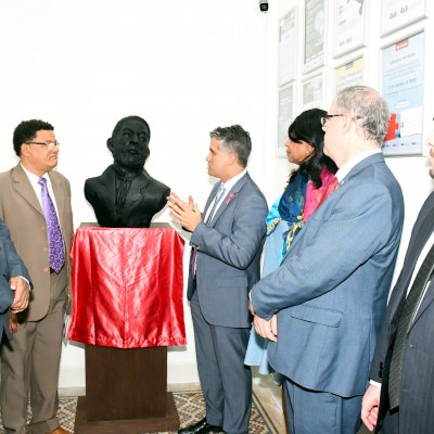 [OAB-BA inaugura busto de Luiz Gama]