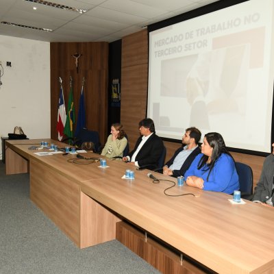 [Advocacia Internacional e Marítima na prática ]